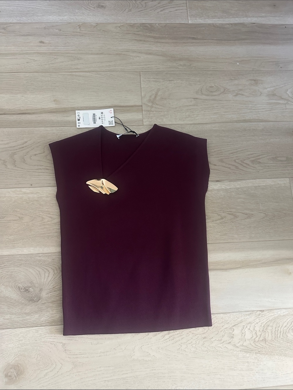 Zara V-Neck Cap Sleeve Tank in Deep Burgundy